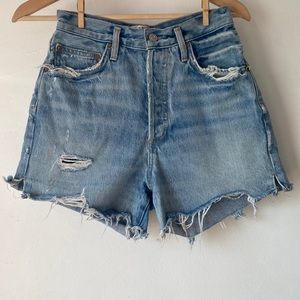 AGOLDE 26 Distressed Dee Jean Short